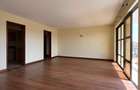 Serviced 2 Bed Apartment with En Suite in Loresho - 10
