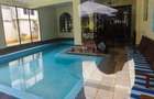 5 Bed House with En Suite in Runda - 1