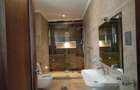 5 Bed Townhouse with En Suite in Lavington - 12