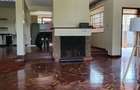 5 Bed House with En Suite in Runda - 11