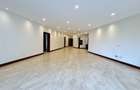 4 Bed Apartment with En Suite at Parklands - 3