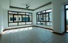 3 Bed Apartment with En Suite in Tudor - 17