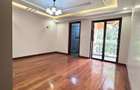 4 Bed Townhouse with En Suite in Karen - 8