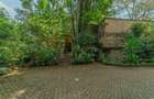 4 Bed Townhouse with En Suite in Kitisuru - 2