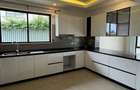4 Bed Townhouse with En Suite in Runda - 6