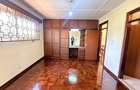 5 Bed Townhouse with En Suite in Lavington - 8