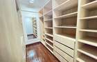 5 Bed Townhouse with Swimming Pool in Spring Valley - 12