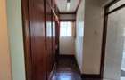 5 Bed Townhouse with En Suite in Runda - 8