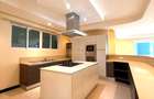 3 Bed Apartment with En Suite in Riverside - 7