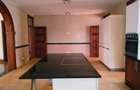 4 Bed Villa with En Suite in Rosslyn - 8