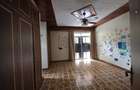 5 Bed House with En Suite in Runda - 10