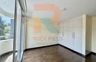 3 Bed Apartment with En Suite in Riverside - 19