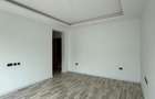 5 Bed Townhouse with En Suite in Lavington - 4