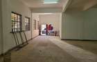 4,249 ft² Warehouse with Service Charge Included in Industrial Area - 6