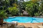 Serviced 3 Bed Apartment with En Suite at La-Marina - 3