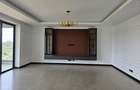 3 Bed Apartment with En Suite in Riverside - 9