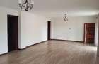5 Bed Apartment with En Suite at Spring Valley - 4