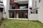 5 Bed Townhouse with En Suite in Lavington - 2