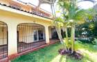 4 Bed Townhouse with En Suite in Westlands Area - 1