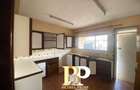 3 Bed Townhouse with Garden in Brookside - 6