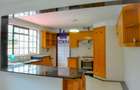 3 Bed Apartment with En Suite in Valley Arcade - 5