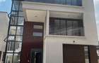 5 Bed Apartment with En Suite in Lavington - 1