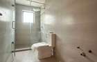 4 Bed House with En Suite in Rosslyn - 7