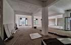 1,532 ft² Commercial Property with Service Charge Included in Thome - 12