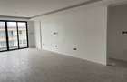 4 Bed Apartment with En Suite in Parklands - 2