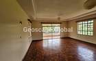 5 Bed House with En Suite in Runda - 8