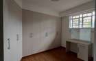 5 Bed House with En Suite in Runda - 6