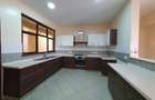 4 Bed Apartment with En Suite at One West Park - 6
