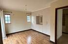 3 Bed Villa with En Suite at Redhill - 14