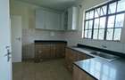 3 Bed Apartment with Borehole in Ngara - 17