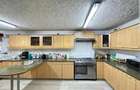 4 Bed Townhouse with En Suite in Lavington - 5