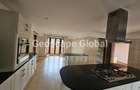 5 Bed House with En Suite in Gigiri - 11
