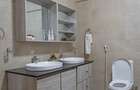 6 Bed House with En Suite at Hillcrest Dr - 11