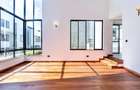 5 Bed Townhouse with En Suite in Lavington - 8
