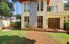 4 Bed Townhouse with En Suite at Lavington - 1