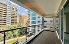 3 Bed Apartment with En Suite in Riverside - 1
