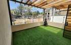 5 Bed Townhouse with En Suite at Lavington - 13