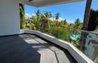 1 Bed Apartment with En Suite at 3Rd Avanue - 9