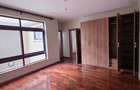 5 Bed Townhouse with En Suite at Lavington Green - 16