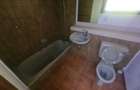 4 Bed House with En Suite in Lake View - 4
