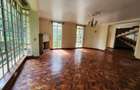 5 Bed Townhouse with En Suite at Lavington Green - 6