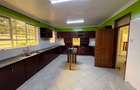 5 Bed House with En Suite at Membley - 7