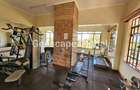 4 Bed House with En Suite in Rosslyn - 11