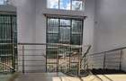 5 Bed House with En Suite at Hardy Area - 14