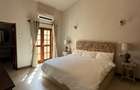 4 Bed Villa with En Suite at Bofa Road - 13