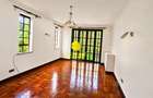 4 Bed House with En Suite in Rosslyn - 5